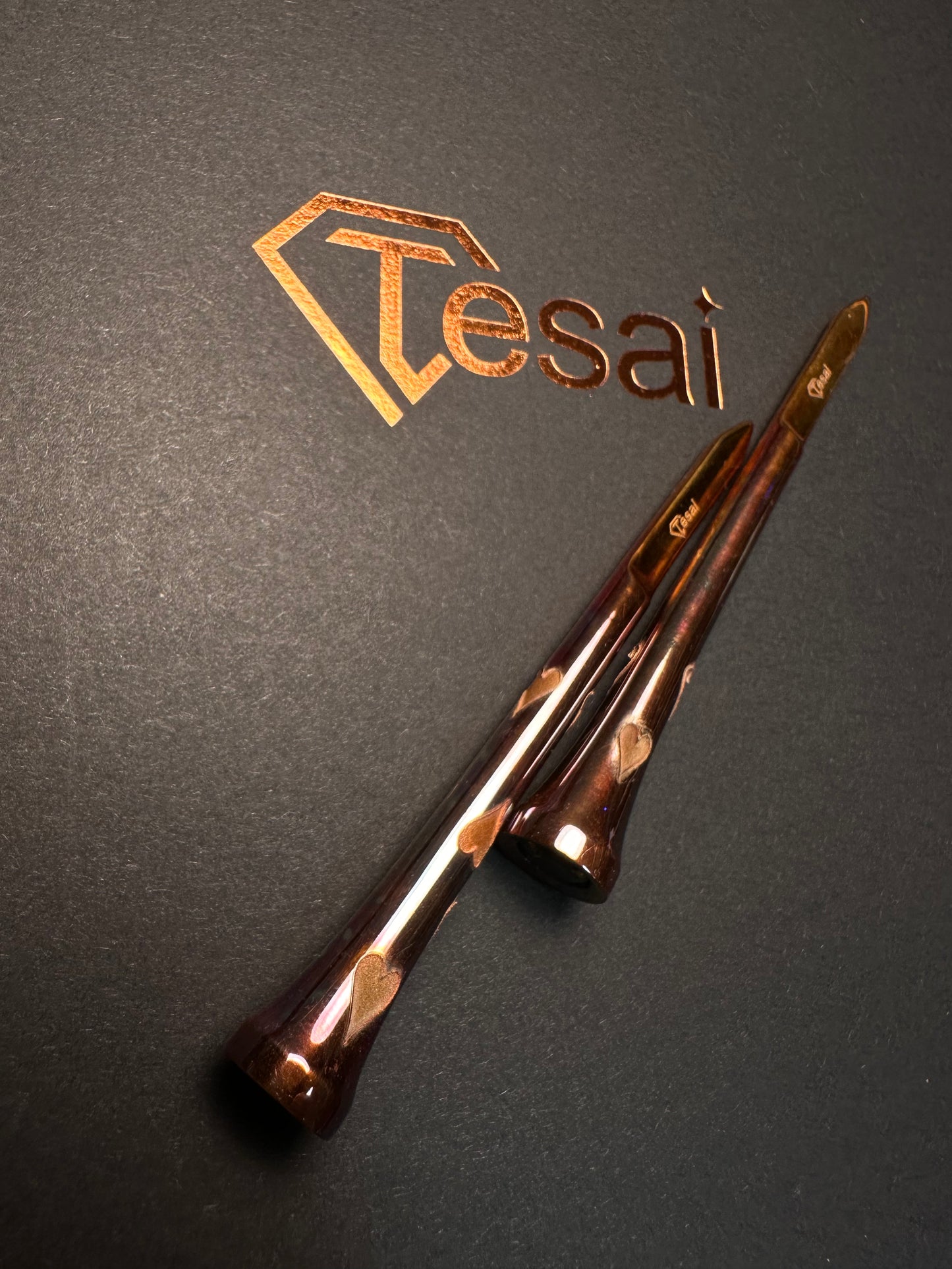 Outils de relèvement de mottes de golf en forme de tee TESAI (DIVOT011)