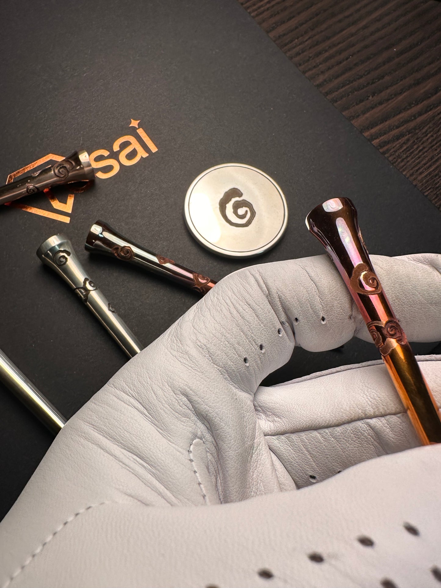 Outils de relèvement de mottes de golf en forme de tee TESAI (DIVOT011)