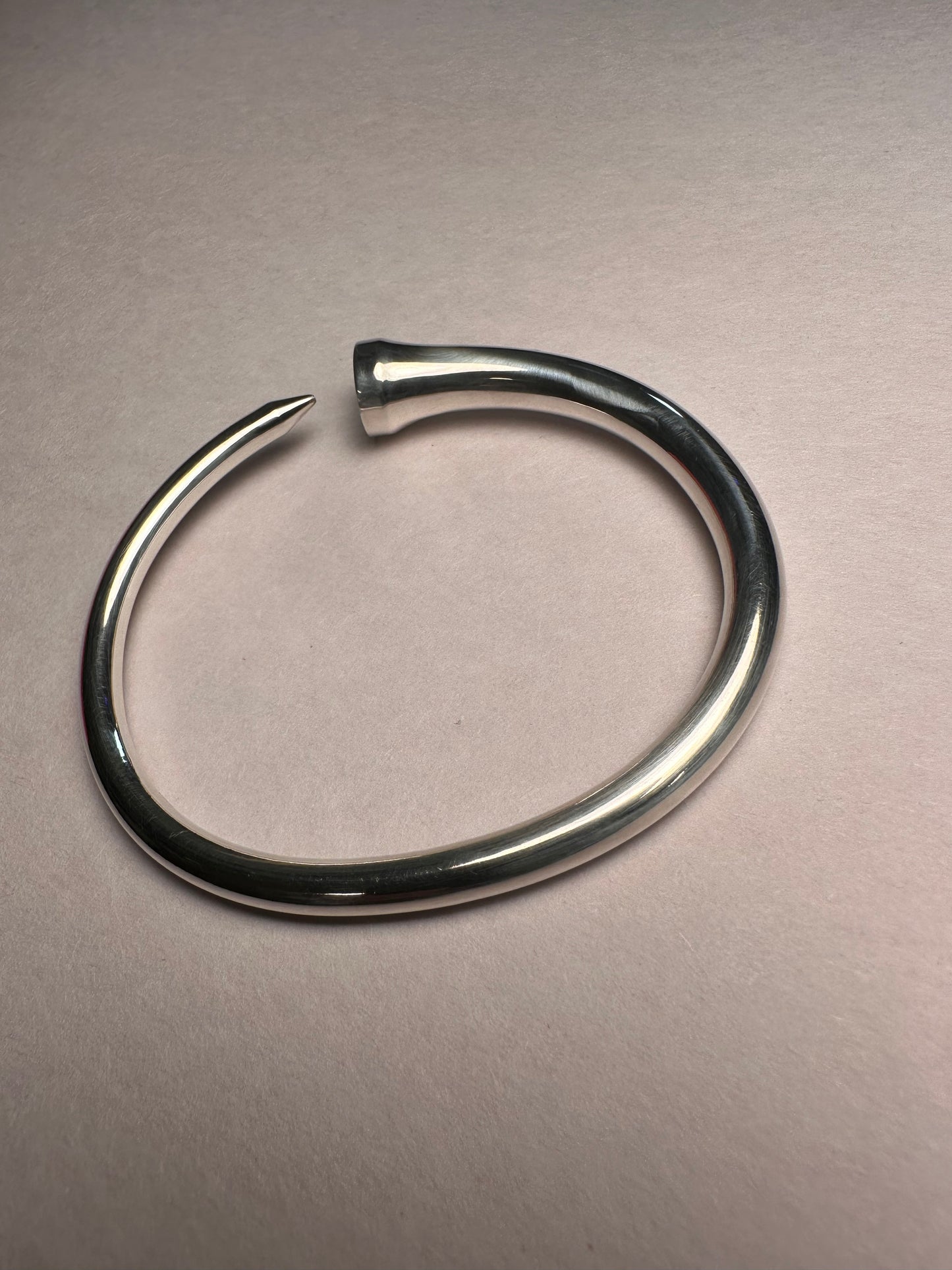 Bracelet en argent avec tee de golf TESAI (BRACELET004)